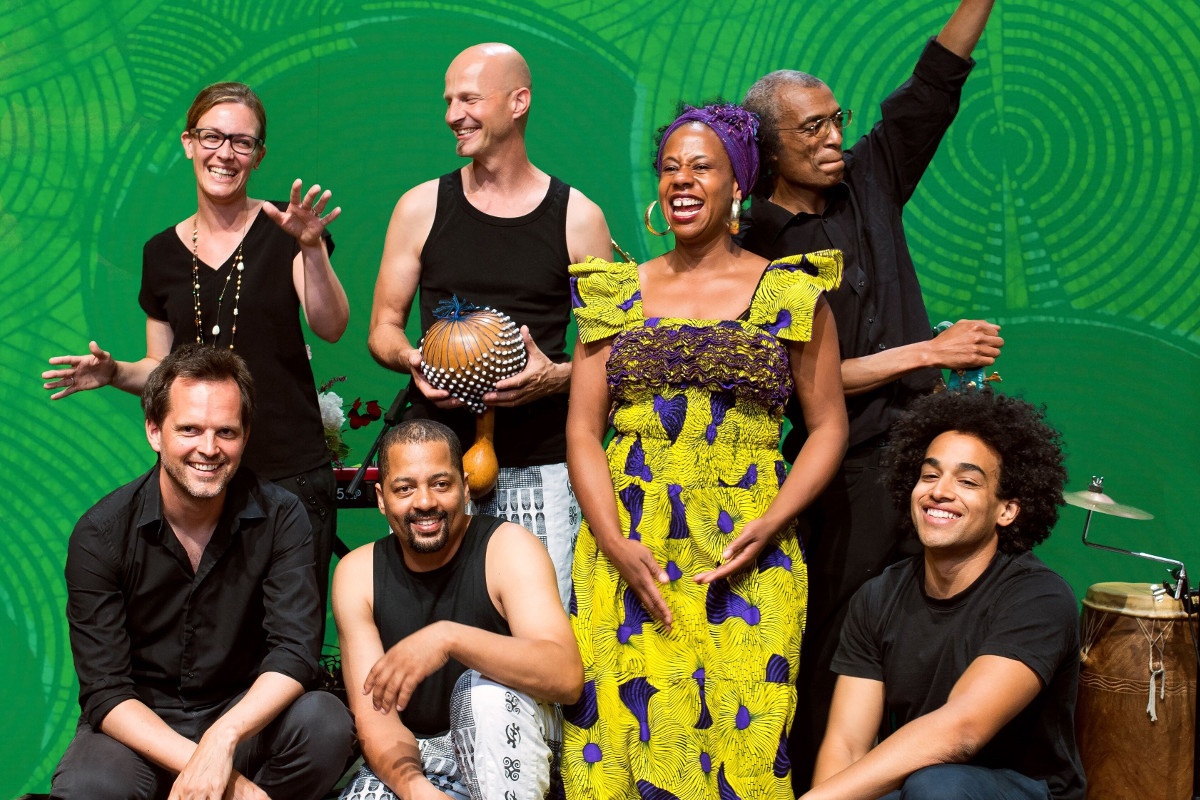 Afropercussion / EMASHIE